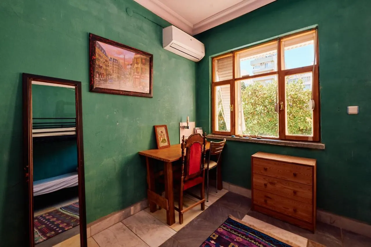 Hostel Vague Antalya 0*,